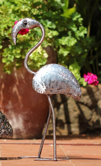  Recycled Scrap Metal Lawn Decoration -   Flamingo